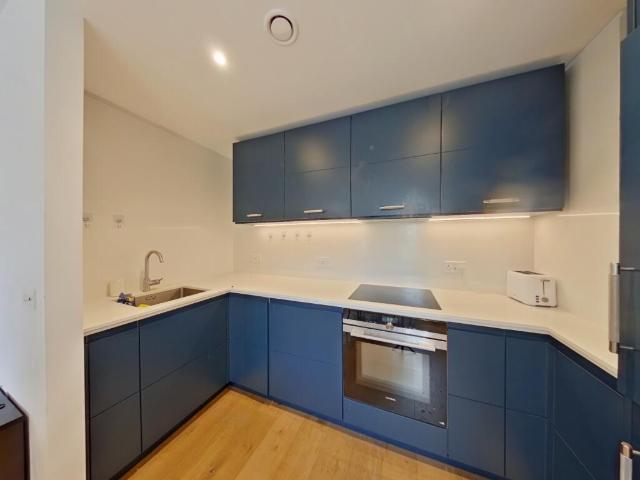Flat for sale in Holborn, Greater London