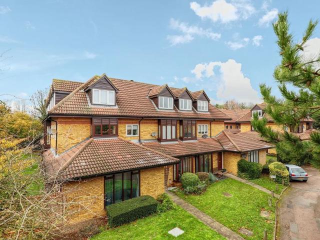 Flat for sale in Colliers End, Hertfordshire
