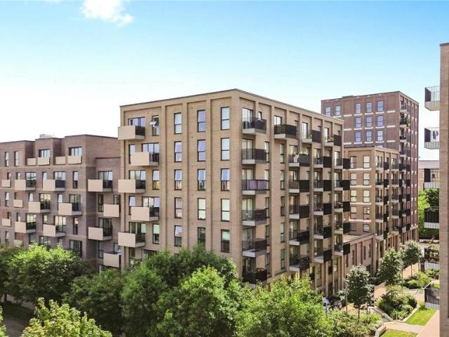 Flat for sale in Huntley Wharf, Reading