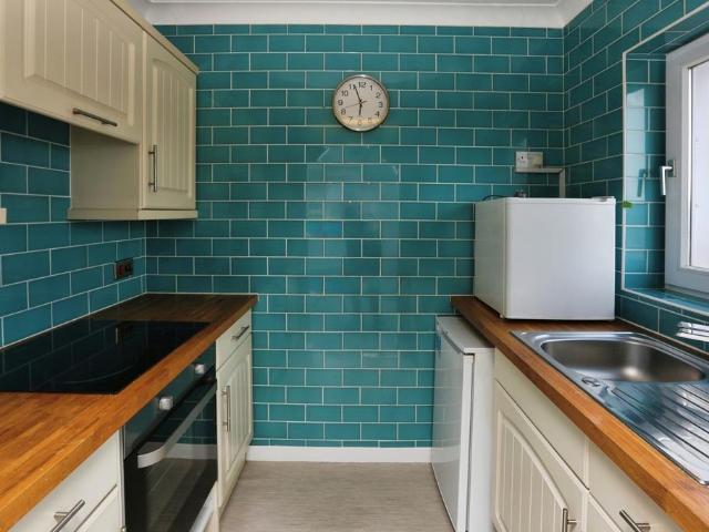 Flat for sale in Bitterne Park, Isle Of Man
