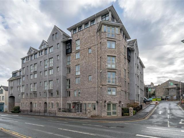 Flat for sale in Flookburgh