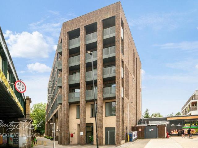 Flat for sale in London Borough of Lewisham, Cat Hill