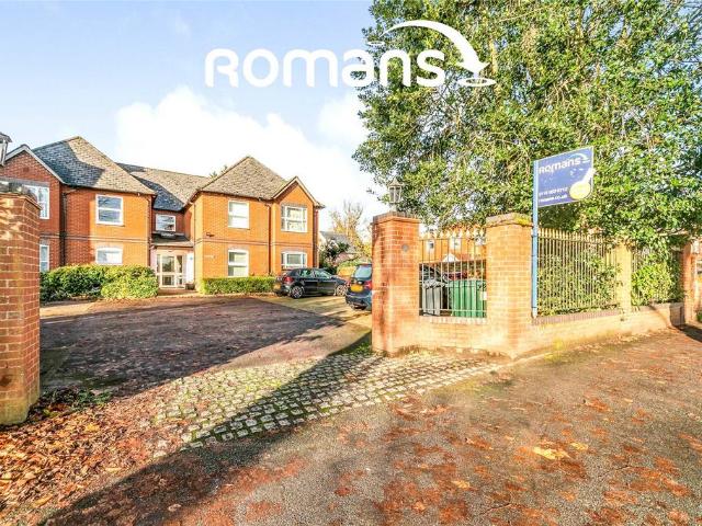 Flat for sale in Coley Park, Reading