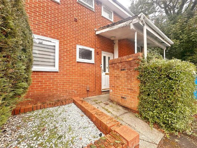 Flat for sale in Georgia, Greater Manchester