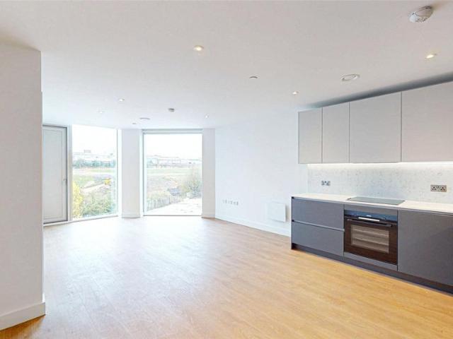 Flat for sale in Strangeways, Manchester