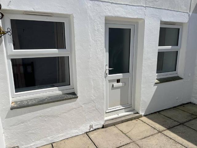 Flat for sale in Wherrytown, Penzance