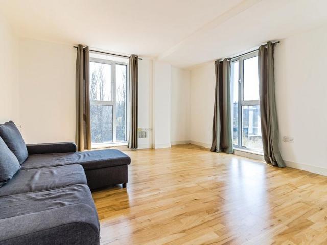 Flat for sale in Collyhurst, Manchester