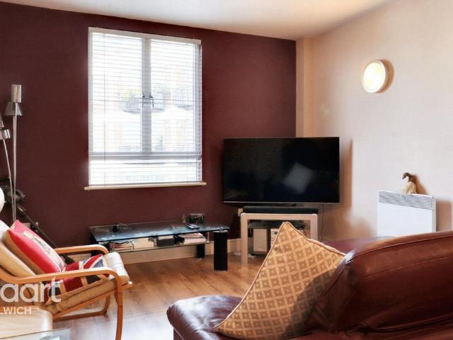 Flat for sale in Camberwell, Isle Of Man