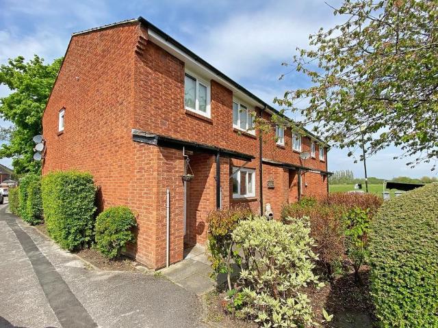 Flat for sale in Trafford Park, Greater Manchester