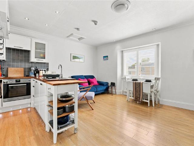 Flat for sale in Tyndall's Park, Feckenham
