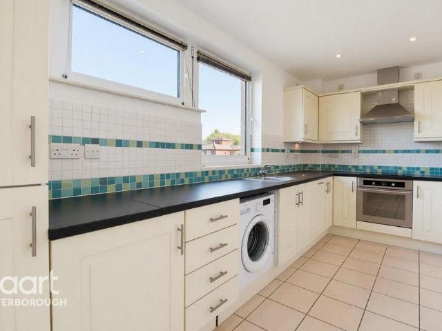 Flat for sale in New Fletton, Peterborough