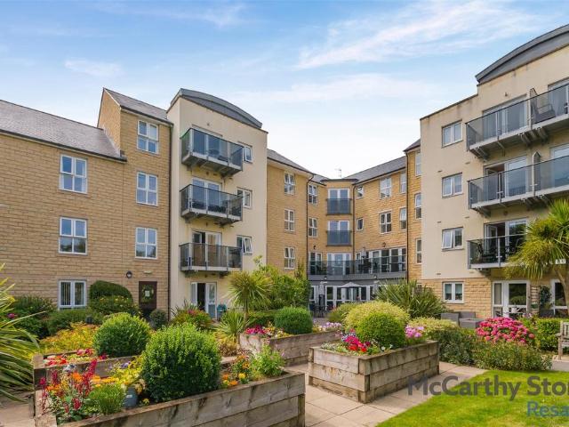 Flat for sale in Moortown, West Yorkshire