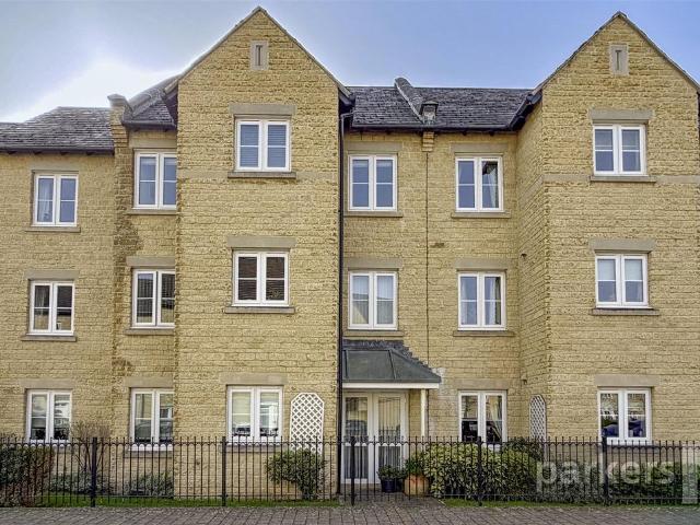Flat for sale in Black Bourton, Oxfordshire