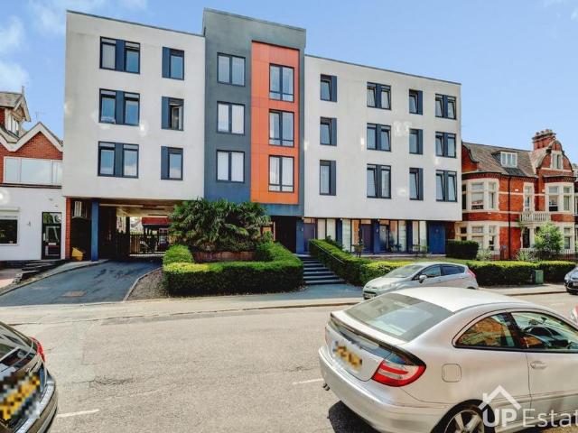 Flat for sale in Spon End, West Midlands