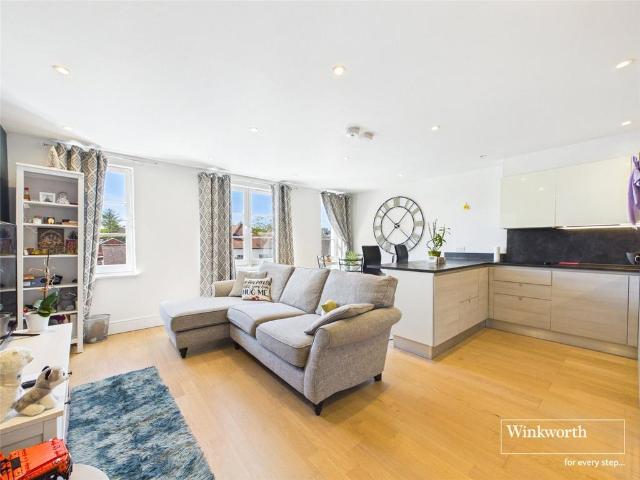 Flat for sale in Enborne, West Berkshire