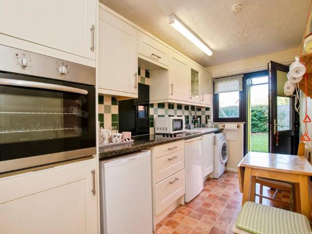 Flat for sale in Amesbury