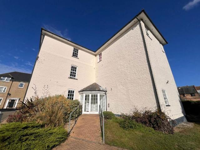 Flat for sale in Bury, Huntingdonshire