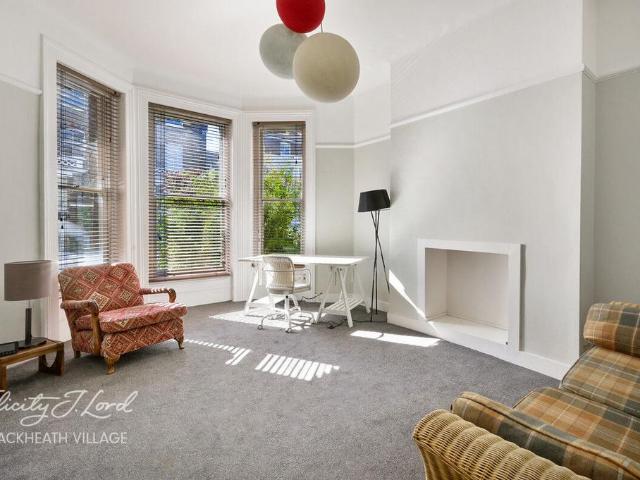 Flat for sale in Kidbrooke, Greater London