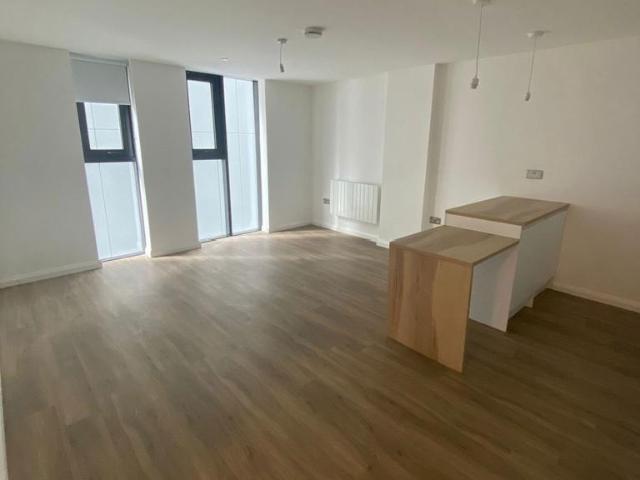 Flat for sale in Avenham, Higher Bartle