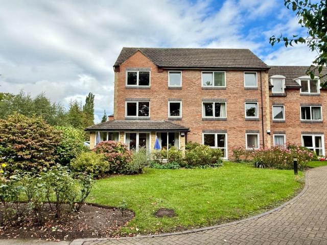Flat for sale in Barleyfields, Leeds