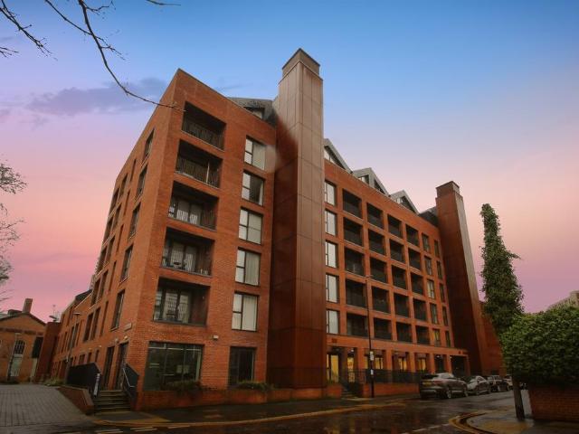 Flat for sale in Holbeck, West Yorkshire