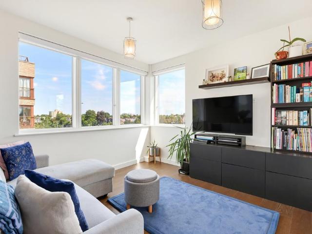 Flat for sale in Ternary Place, Greater London