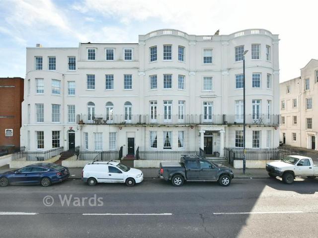 Flat for sale in Cliftonville West, Acol