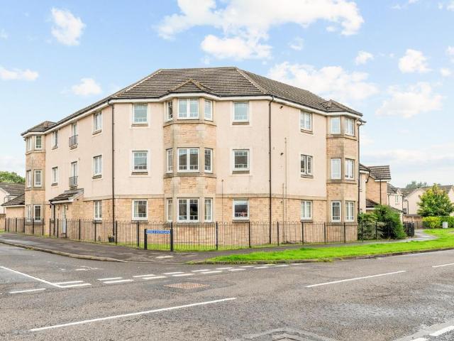 Flat for sale in Boghall, Bathgate