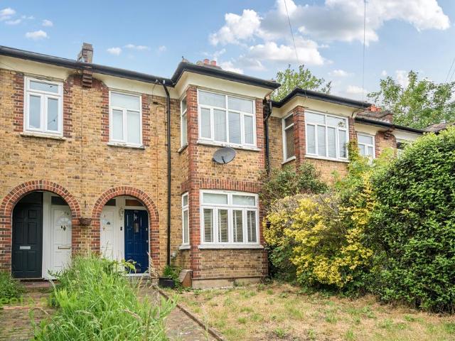 Flat for sale in Anerley, Greater London