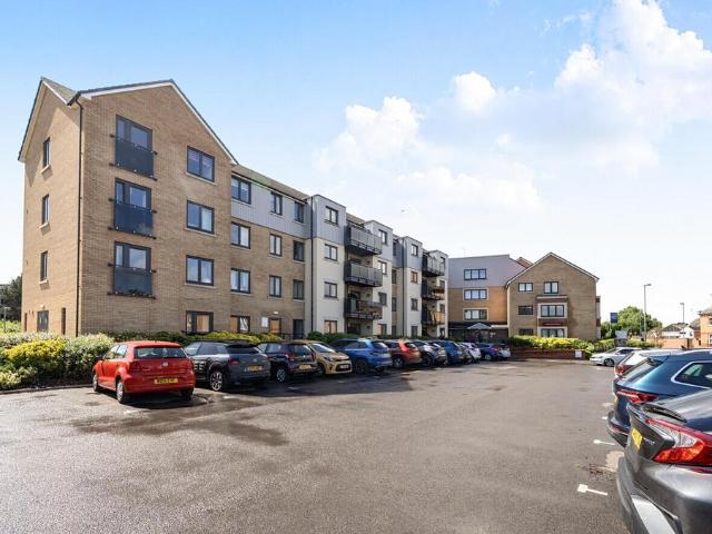 Flat for sale in North Town, Rumwell