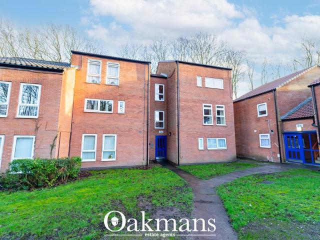 Flat for sale in Wake Green, West Midlands