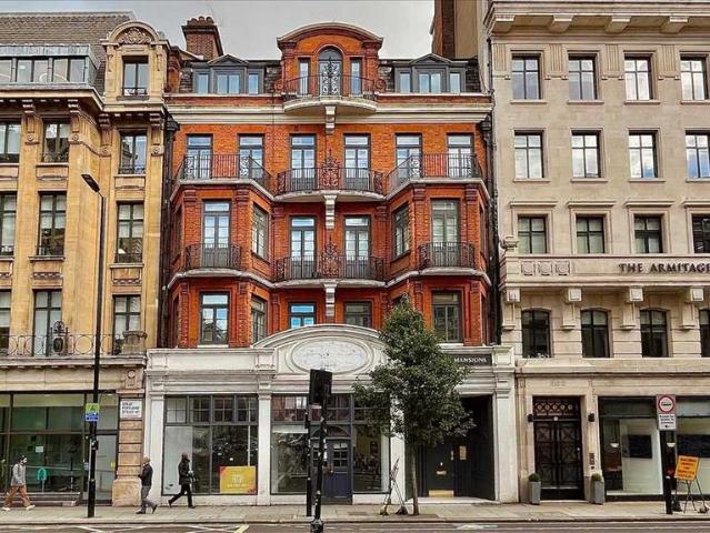 Flat for sale in East Marylebone, Marylebone