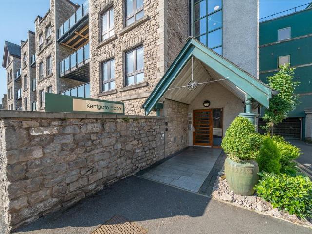 Flat for sale in Flookburgh