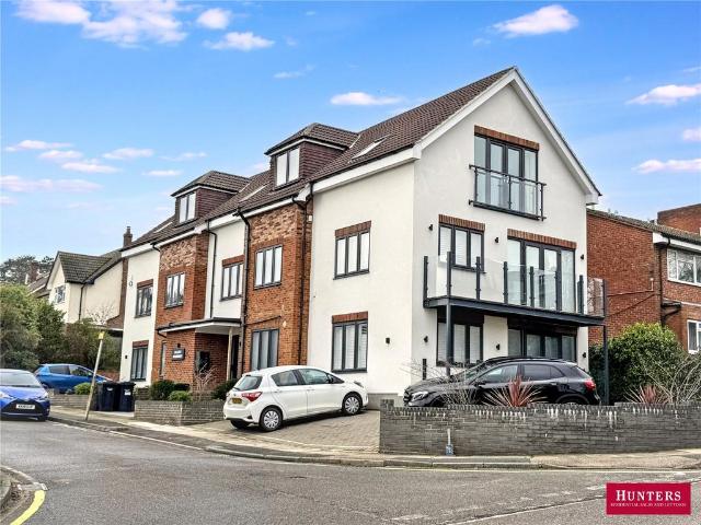 Flat for sale in High Barnet, Isle Of Man