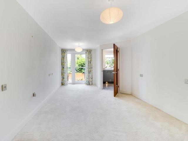 Flat for sale in Chislehurst, Isle Of Man