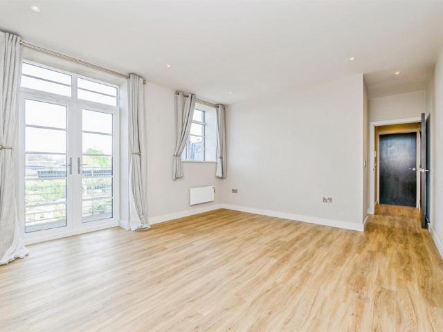 Flat for sale in Falcon Lodge, Wales