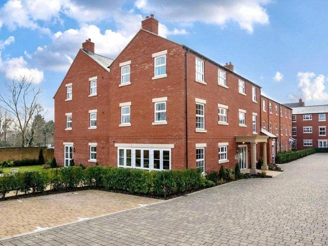 Flat for sale in Towcester, West Northamptonshire