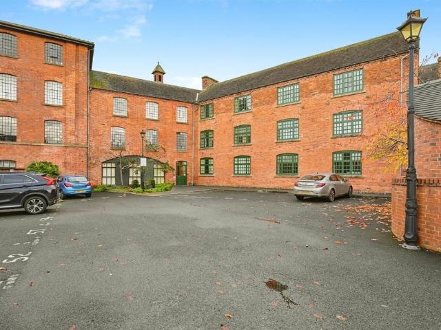 Flat for sale in Kingsley Moor, Staffordshire