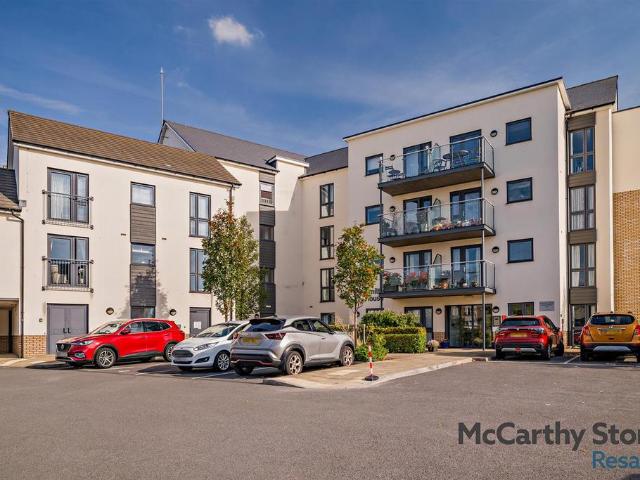 Flat for sale in Patchway, South Gloucestershire