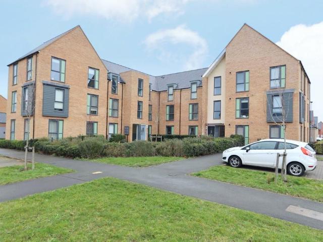 Flat for sale in Broughton Gate, Milton Keynes