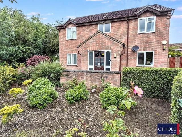 Flat for sale in Hucclecote Green, Gloucester