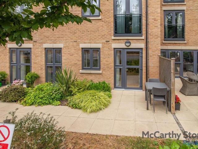 Flat for sale in South Yorkshire