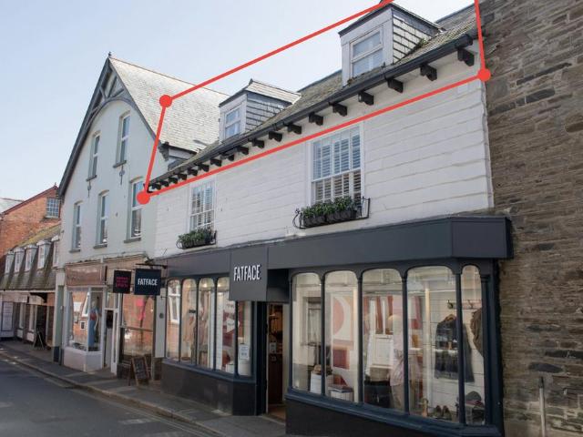 Flat for sale in Padstow, Cornwall