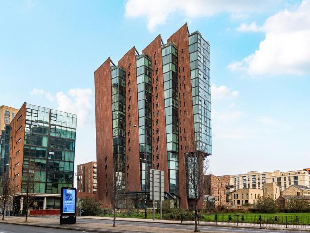 Flat for sale in Georgia, Greater Manchester