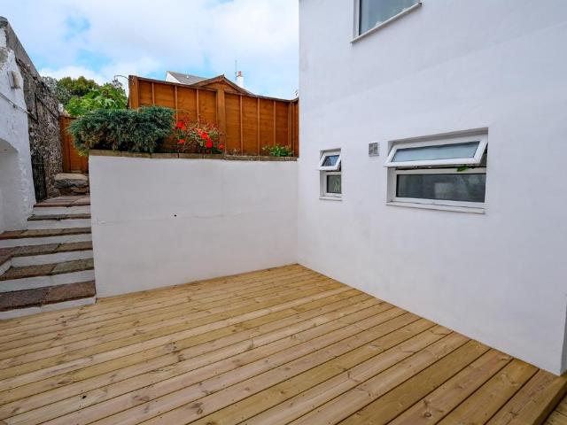 Flat for sale in St Helier, Greater London