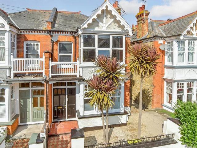 Flat for sale in Mickleburgh Hill, The Bridge