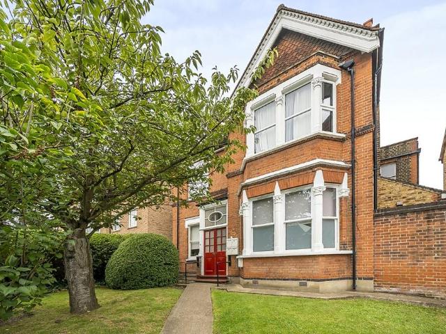 Flat for sale in Longlands, Halfway Street