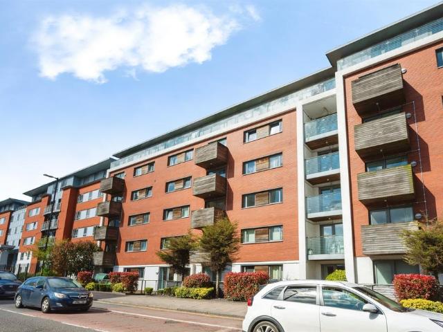 Flat for sale in Calthorpe Fields, West Midlands