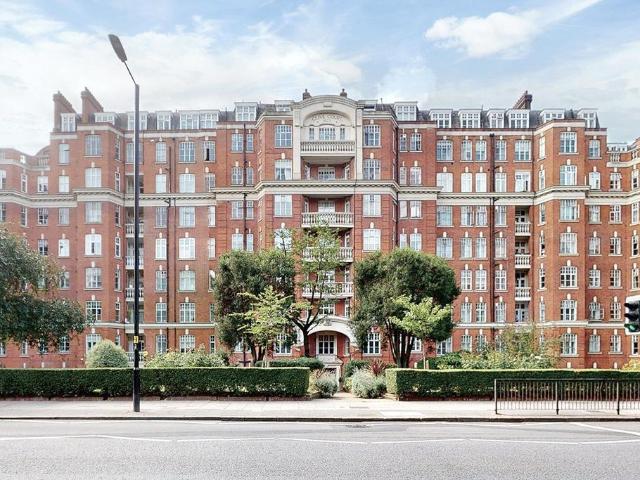 Flat for sale in St. John's Wood, Isle Of Man