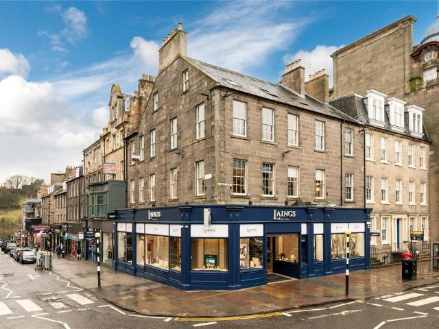 Flat for sale in New Town, Scotland